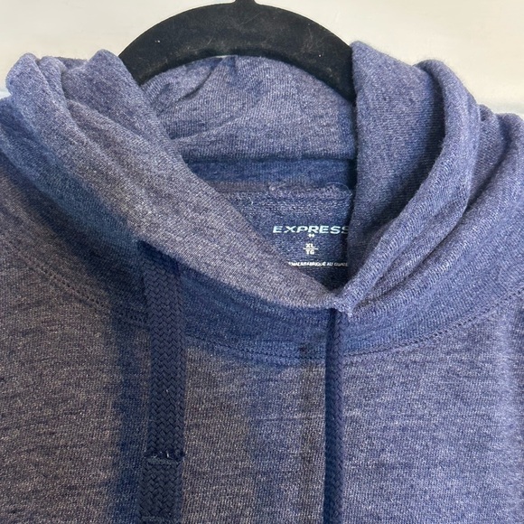 Blue Sweatshirt - Picture 5 of 6